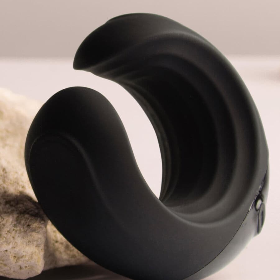 ROCKS- OFF - ECHO BLACK VIBRATOR MASTURBATOR 4