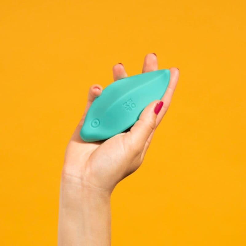 ROMP - WAVE VIBRATOR CLITORAL STIMULATOR ERGONOMIC SHAPE AQUA GREEN 2